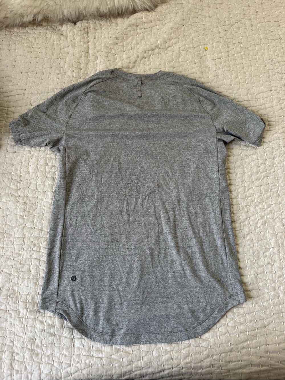 Lululemon shirt - Picture 2 of 2